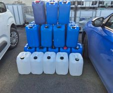 water/oil drums