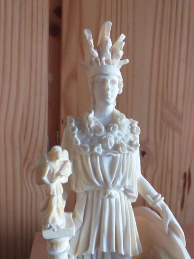 Stunning Statue.