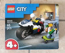 LEGO CITY 2025 Police Motorcycle Chase with Bank Robber 65 pcs Code 60455 New