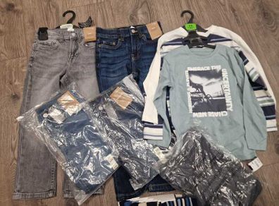Children's Clothes Bundle (Boys 5-6)