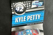Kyle Petty #42 Petty 75 Years of Racing 1:64 Lionel 2024 Wave 5 Nascar model car