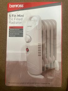 Mini oil filled radiator
