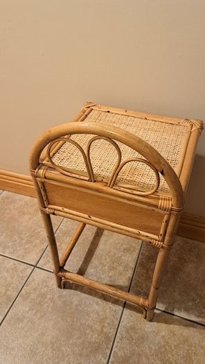 Bedside / Side Table / Plant Stand XS