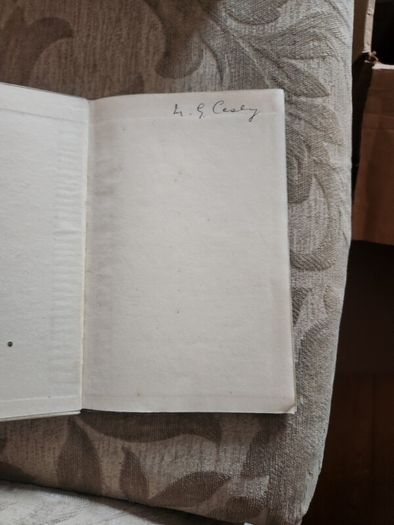 Constructive Democracy. Two Lectures Delivery At University College London Im December 1942 By John Macmurray. First Edition Hardback In Good Condition. See Photos For Same.
