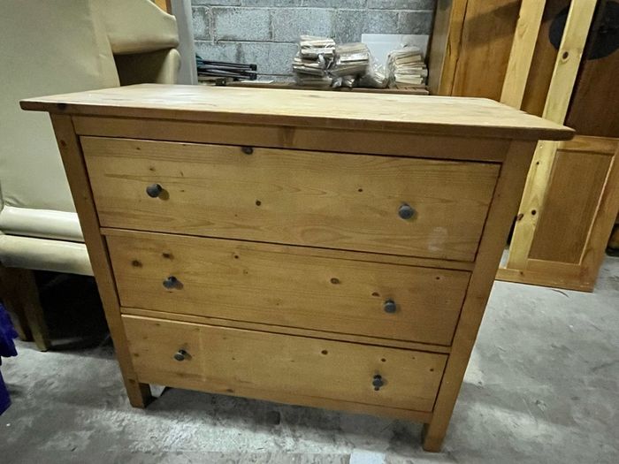 Wooden Chest of drawers