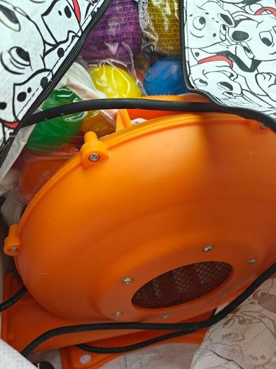Small bouncy castle with balls