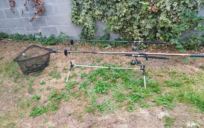 Complete fishing kit carp/pike/bream/tench 8ft/2.40m