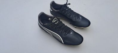Puma King football boots 7.5