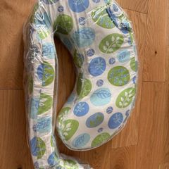 My Breast Friend Feeding Pillow