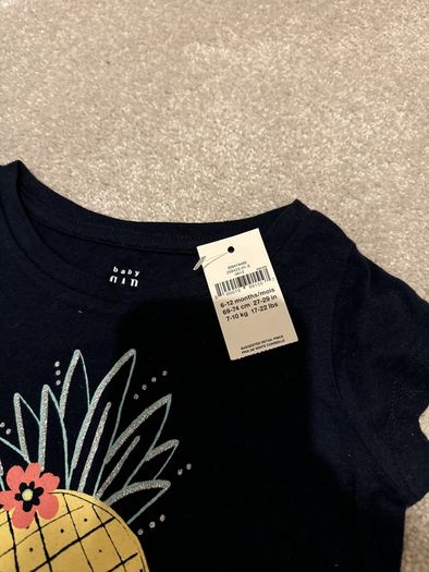 new baby GAP 6-12 m