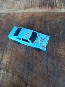 Die cast Hot Wheels Custom V8 Vega