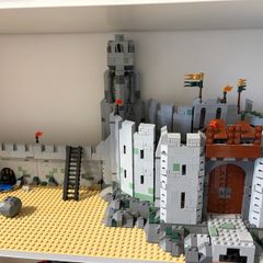 Lego Lord of the Rings Helms Deep