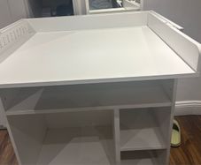 IKEA Smastad changing / table desk
