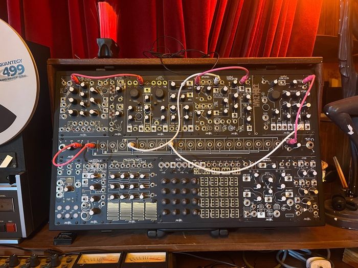 Make Noise Shared System Black & Gold Plus