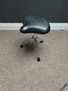 Pearl drum seat