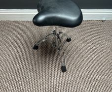 Pearl drum seat