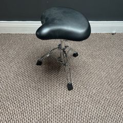 Pearl drum seat