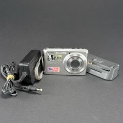 Casio Exilim EX-S880 digital camera