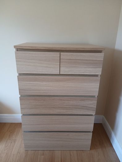 Brand NEW Oak Chest of Drawers
