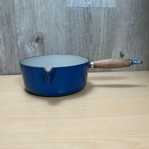 Vintage Le Creuset 22 Cast Iron Saucepan - Cobalt Blue Enamel Made in France