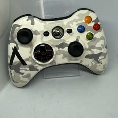 Official Xbox 360 Arctic Camo Controller