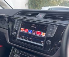 VW Radio Station Logos