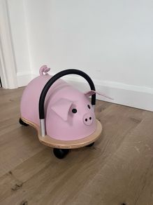 Original Wheely Bug wooden pig (larger size age 3+)