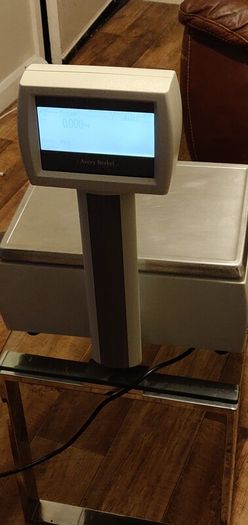 Avery Berkel M202 Scales
