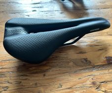 Bontrager Montrose saddle 138