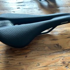 Bontrager Montrose saddle 138