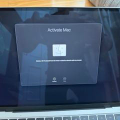 Macbook Air M3 13" 8GB 256 SSD