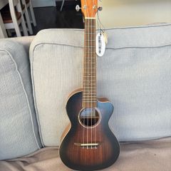 Harley Benton Kahuna CLU-50T