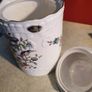 Aynsley Biscuit Barrel Pembroke Design IN Perfect condition. Image 4
