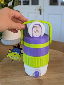 Can holder buzz lightyear toy story - koozie