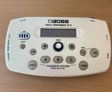 Boss VE-5 Vocal Performer+ XLR Cable + Stand Tray