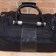 Zero Halliburton Black Twill Duffle Bag Nylon Leather 22 Inch Travel Weekender