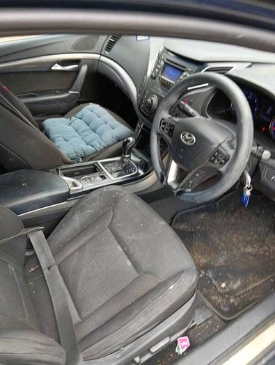 Breaking Hyundai i40 2013 1.7crdi