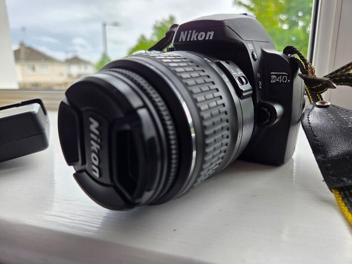 Nikon D40