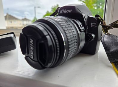 Nikon D40