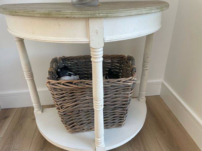 Half Moon Console - Hallway table