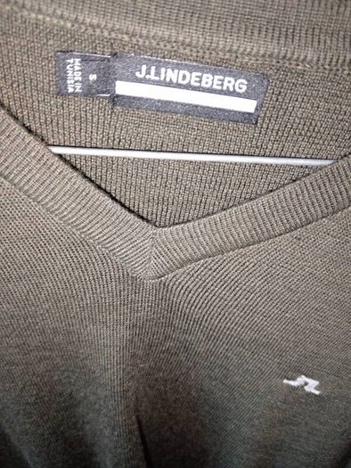 J Lindeberg v neck jumper