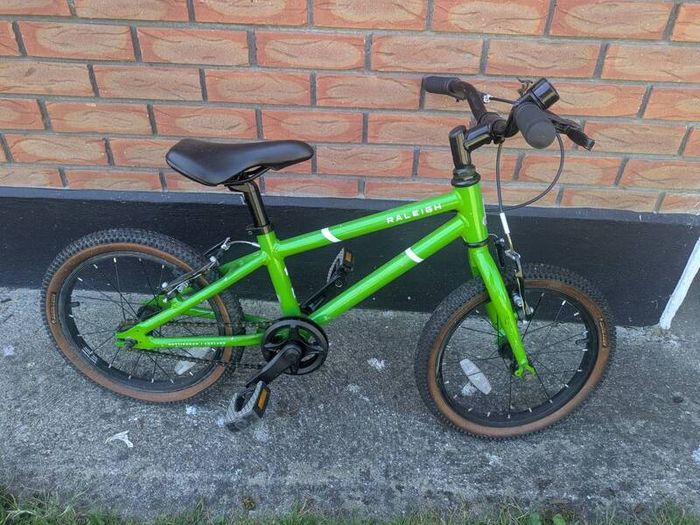 Children's 16" bike Raleigh bike