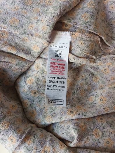 New Look Skirt. S.12.   B.N.W.T  (Lightweight  Material)