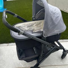 Uppababy Vista