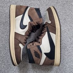 Travis Scott x AJ1
