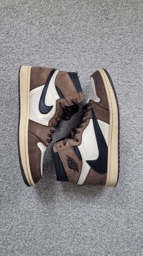 Travis Scott x AJ1