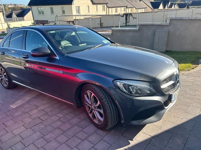 Mercedes Benz Avantgarde Sport  C-Class C350