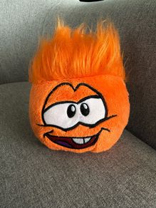 Club Penguin orange puffle