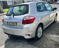 2010 Toyota Auris