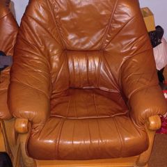 Premium Leather Comfy One Seater Couch